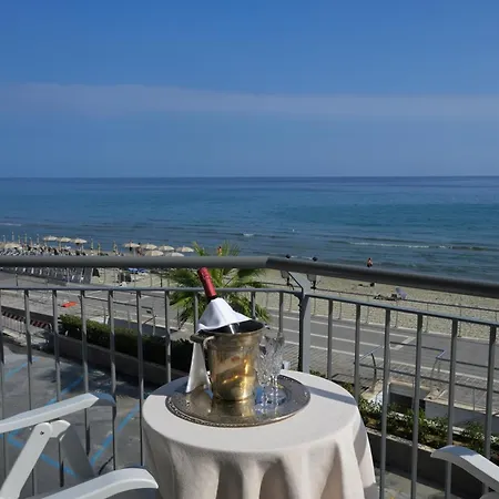 Appart hôtel Atlantic 4*