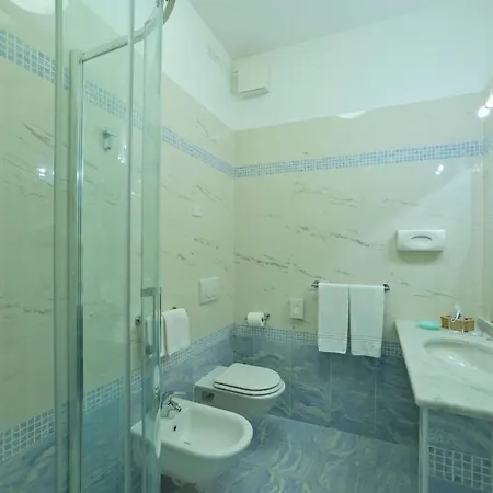 Atlantic Lejlighedshotel 4*
