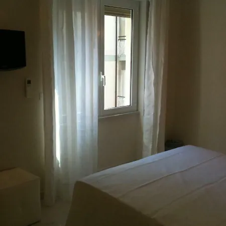 Atlantic Lejlighedshotel Alassio